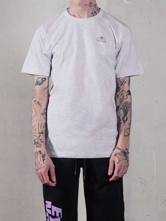 Leslie Tay x Urbanears Ultra Violet Fingers T- Shirt Grey