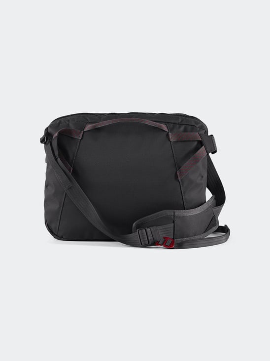 Klättermusen Gaut Messenger Bag Raven