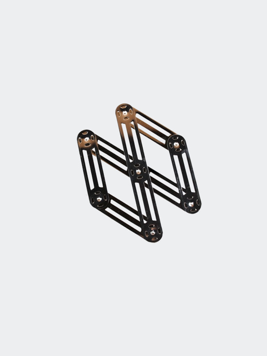 Roger Orfèvre Trivet M Steel