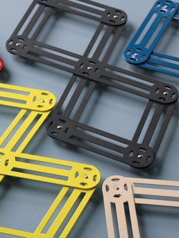 Roger Orfèvre Trivet M Blue
