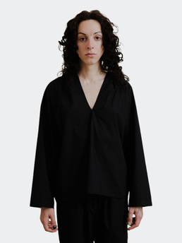 Baserange Hujui Top Black