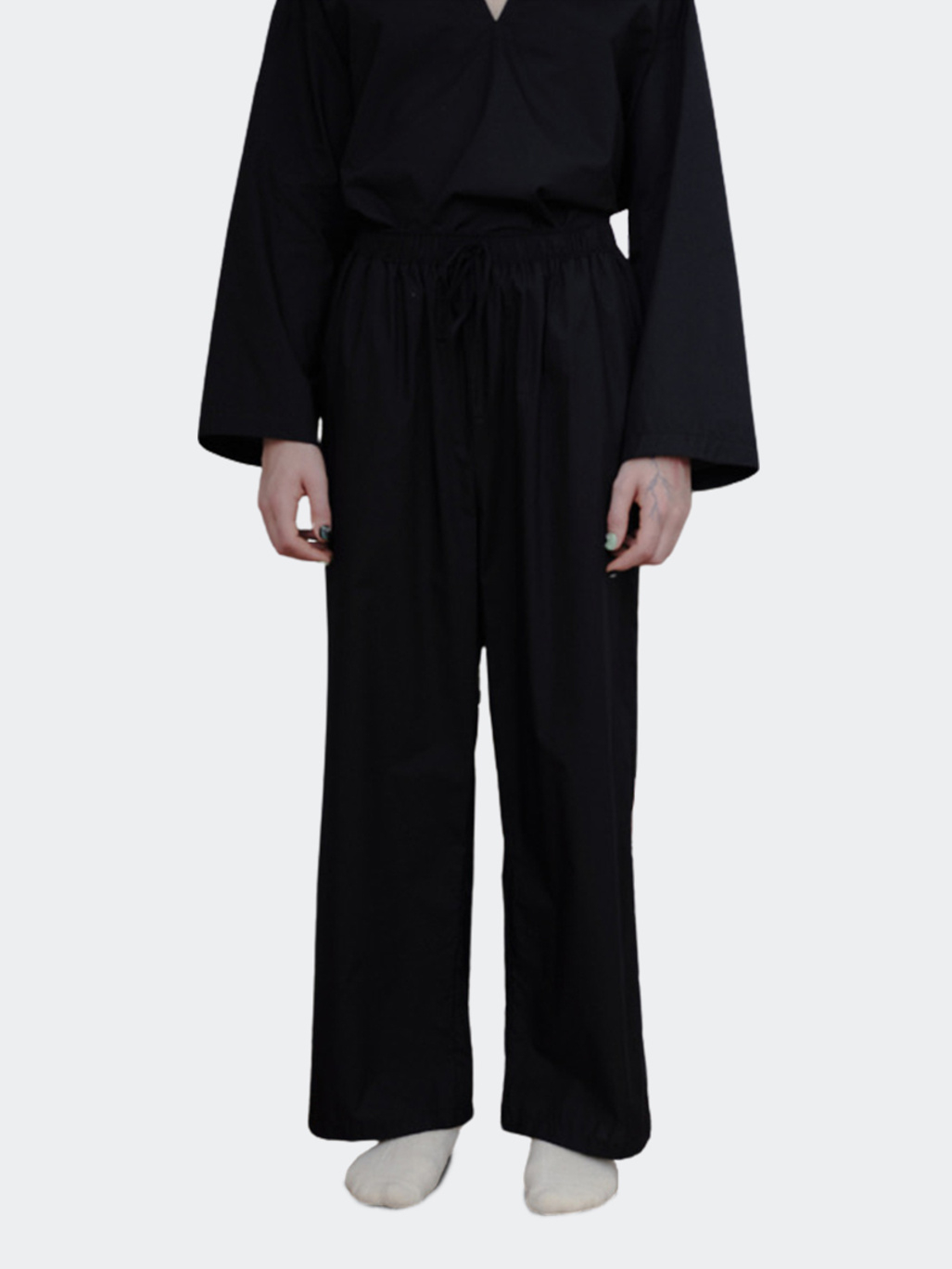 Baserange Hujui Pants Black