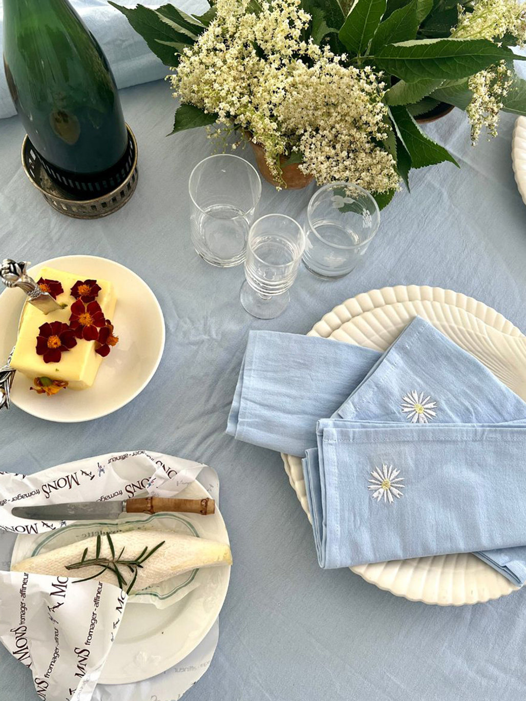 Midnatt Napkin Set Daisy 4-pack Light Blue