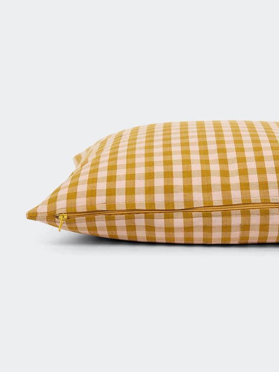 A World of Craft Maria Pillow Case Pink/Mustard 40x40