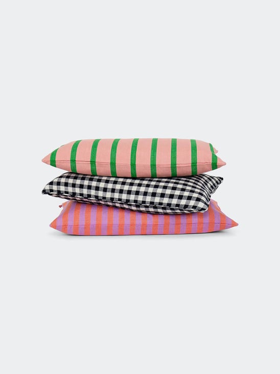 A World of Craft Eco Hugo Pillow Case Black/White 30x50