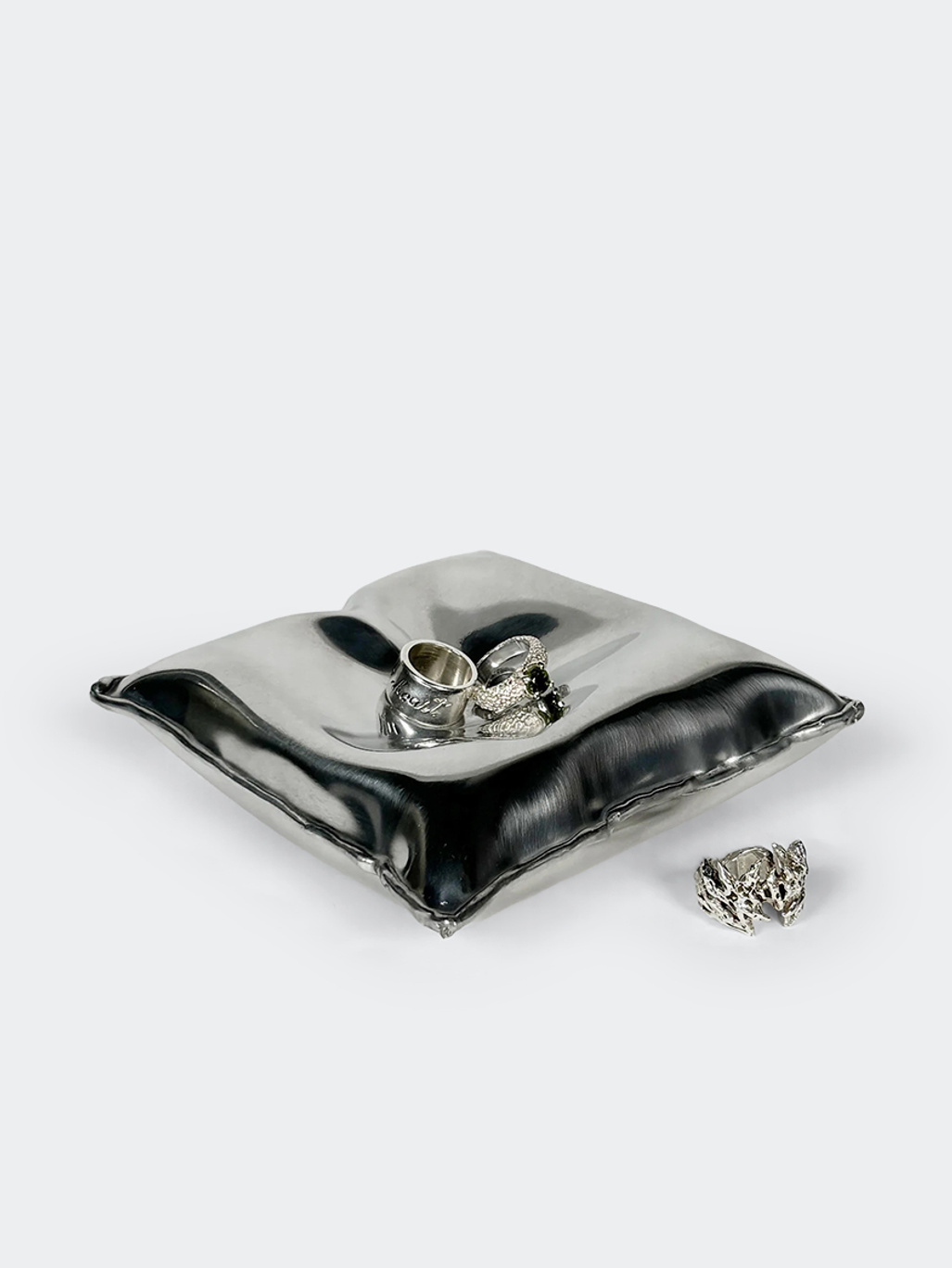 Emma Stocklassa Pillow Bowl Aluminium Large