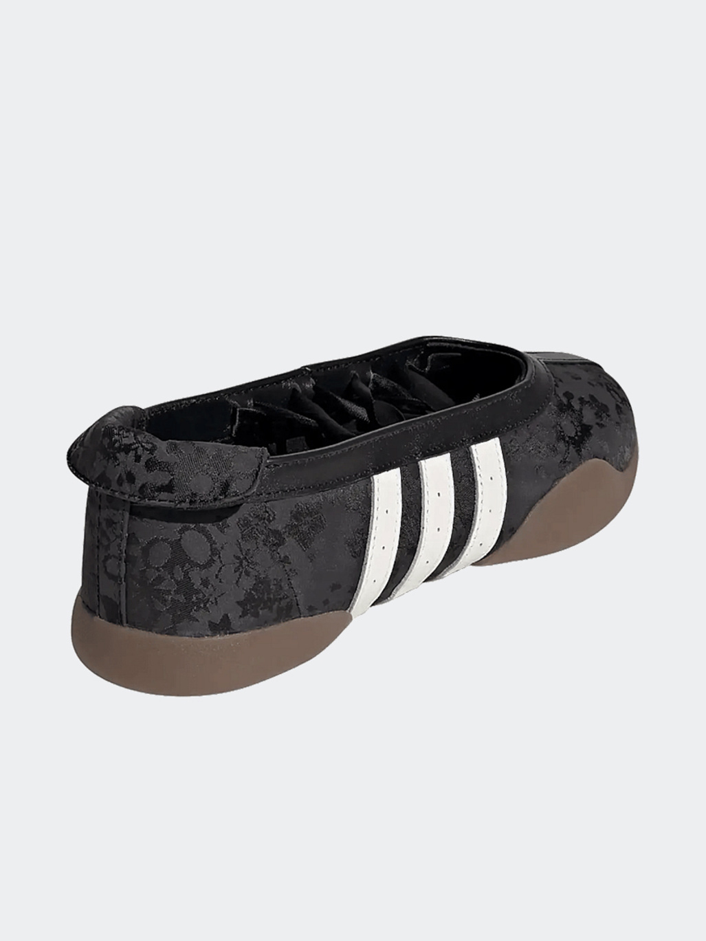 Adidas Originals Taekwondo Mei Ballet W Cblack/Owhite/Gum5