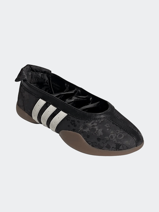 Adidas Originals Taekwondo Mei Ballet W Cblack/Owhite/Gum5