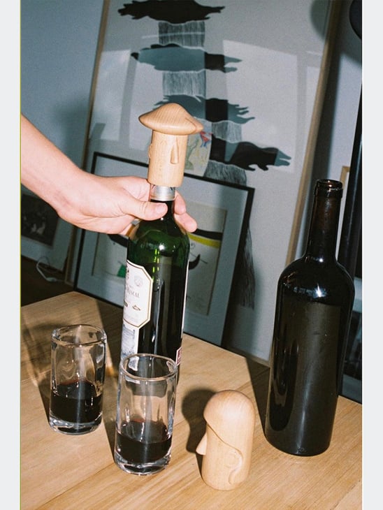 Apartamento Wine Stopper Tom Beech Wood
