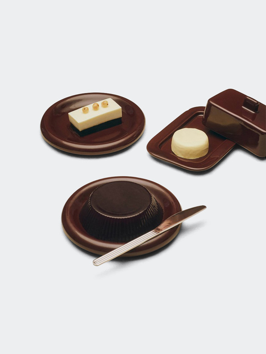 HAY Barro Butter Dish Burgundy