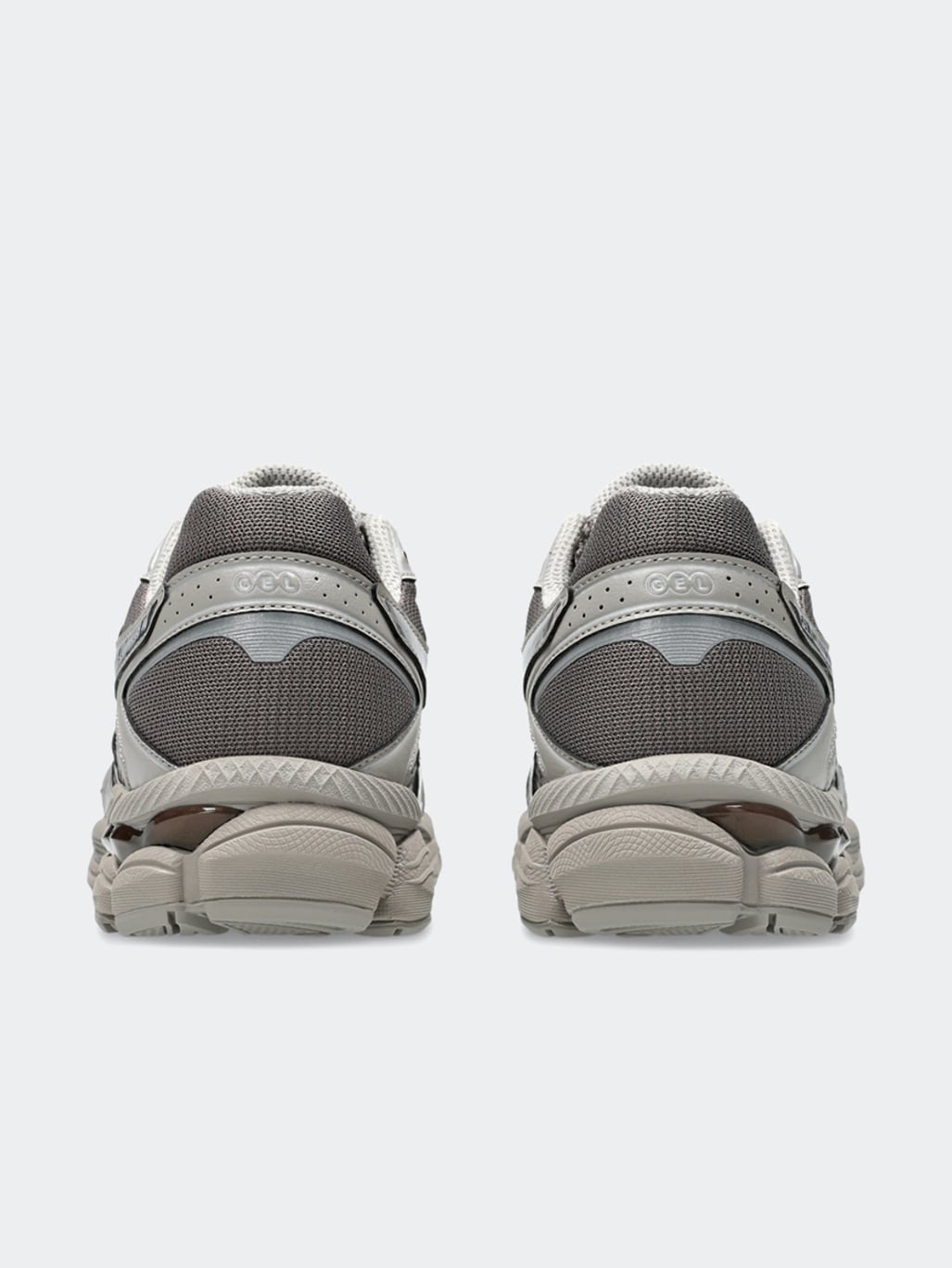 Asics Gel-Cumulus 16 Cocoa Powder/Pure Silver