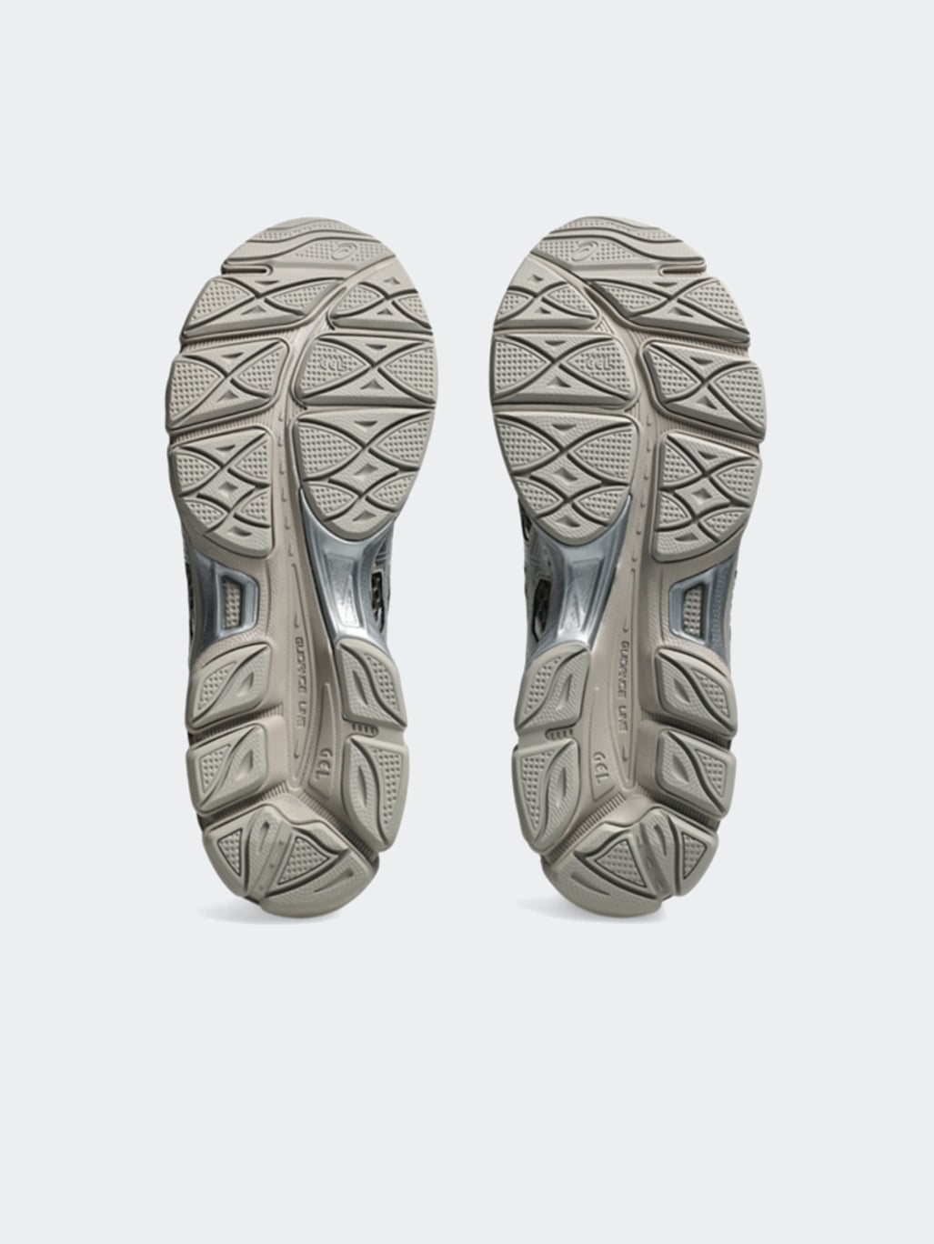 Asics Gel-Cumulus 16 Cocoa Powder/Pure Silver